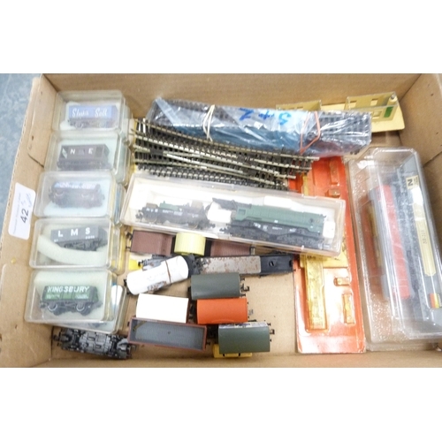 42 - Three cartons containing 00 gauge parts and accessories, rolling stock, tender, track, building acce... 