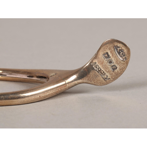 204 - Asprey of London silver wishbone sugar tongs, London 1901, 17g