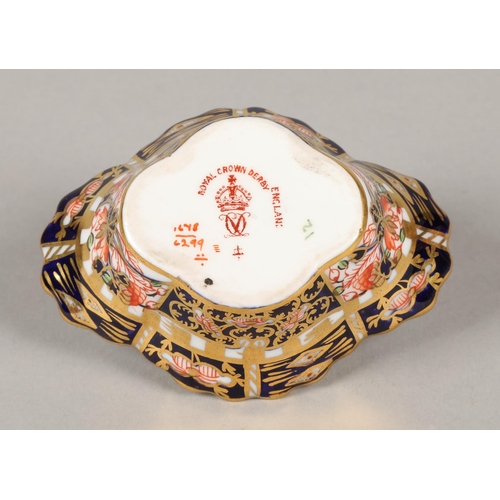 214 - Royal Crown Derby miniature basket in imari pattern