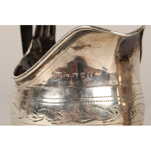 222 - Two silver jugs, George III London 1805 and 1766, gross weight 181g