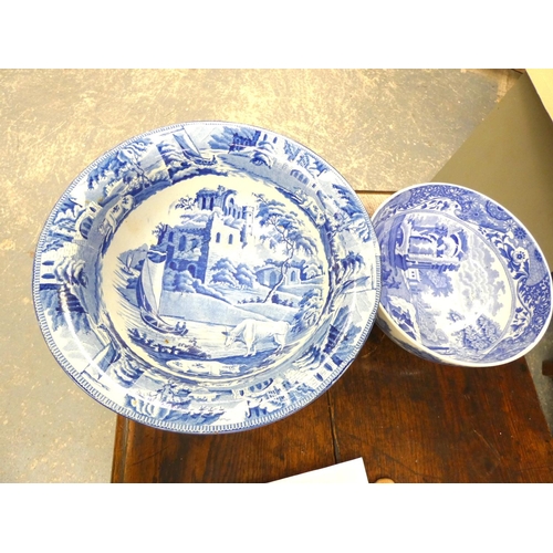 393 - Collection of blue and white Spode to include cheese dish and cover, plates etc