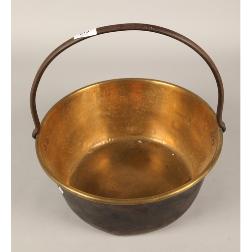 515 - Brass preserve pan.