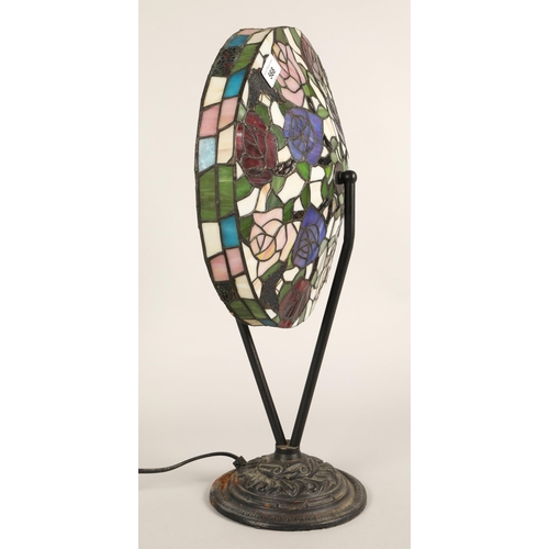 568 - Tiffany-style circular revolving table lamp