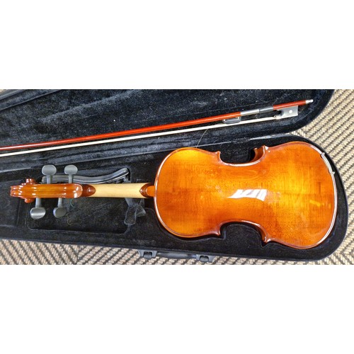 420 - Violin with two piece back and bow A/F. Label inside reads 'Stradivarius ... Faciebat anno 17'