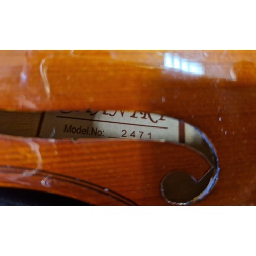 420 - Violin with two piece back and bow A/F. Label inside reads 'Stradivarius ... Faciebat anno 17'