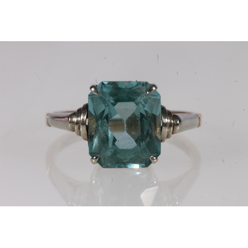 205 - 9ct gold and blue green spinel/tourmaline ring, the radiant cut stone set on white gold shoulders le... 