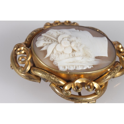 234 - Victorian cameo brooch, the shell cameo with typical classical maiden bust, withing a scrolled pinch... 