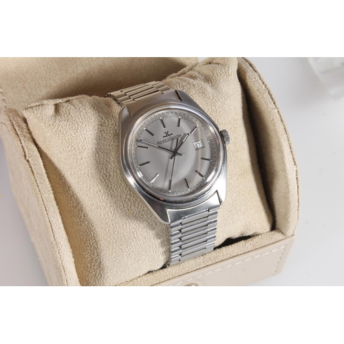 261 - Jaeger-Le-Coultre gent's stainless steel Master-quartz wristwatch, the silvered dial with baton hour... 