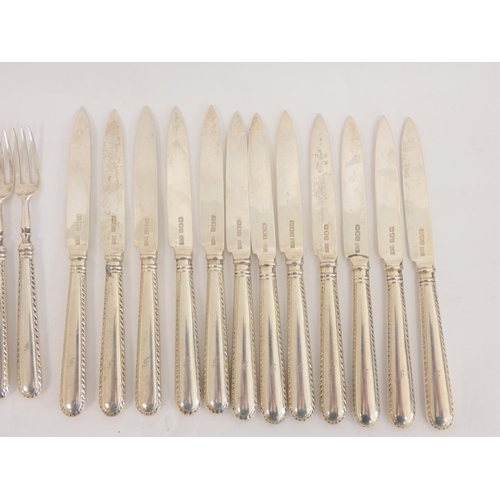 15 - Good comprehensive feather edge silver service by Mappin & Webb 1916, comprising: twelve soup sp... 