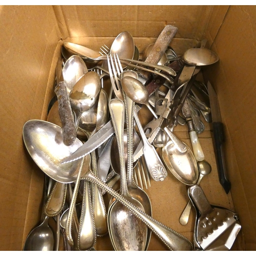 397 - Collection of various ep and other vintage cutlery.