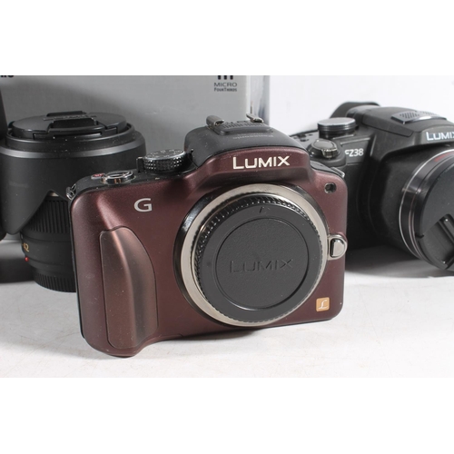 1148 - Lumix Panasonic DMC-FZ38 digital camera with Leica DC Vario Elmarit 2.8-4.4/4.8-86.4, Lumix Panasoni... 