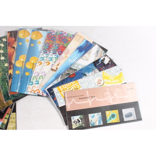 1187 - GB stamps, a collection of over 40 presentation packs spanning the years 1999-2007, approximate usea... 