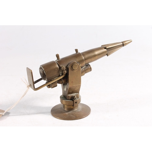 1447 - Brass desktop paperweight model of a Whalers harpoon gun, 14cm long.