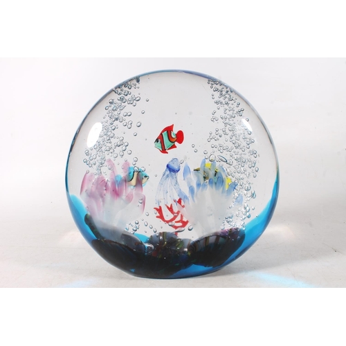 440 - Vetro Artistico Murano aquarium paperweight with jelly fish, coral and fish, dated '05 to the base, ... 