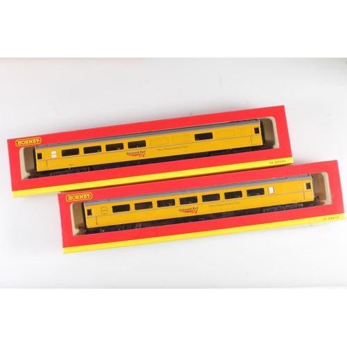 1002 - Hornby OO gauge model railways R2984 New Measurement Train Class 43 HST train pack with Network Rail... 