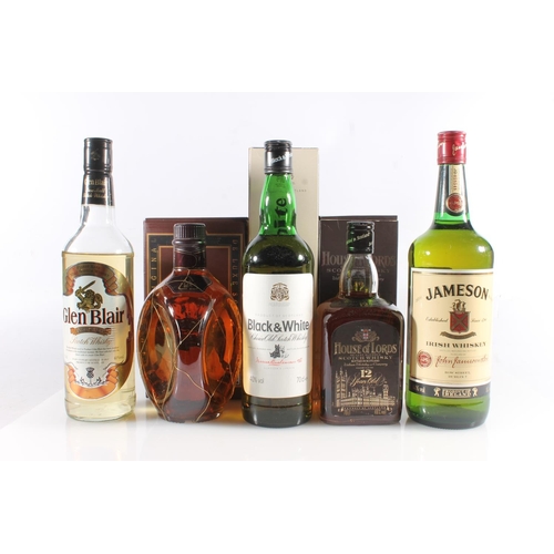 1086 - Five bottles of whisky to include JAMESON Irirsh whiskey, 1litre, 43% abv. HAIGS DIMPLE 15 year old ... 