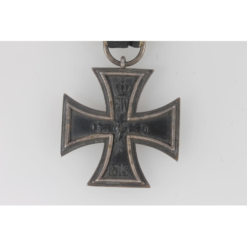 1365 - Imperial German WWI black iron cross second class 1914, the ring stamped '800', also a patriotic iro... 