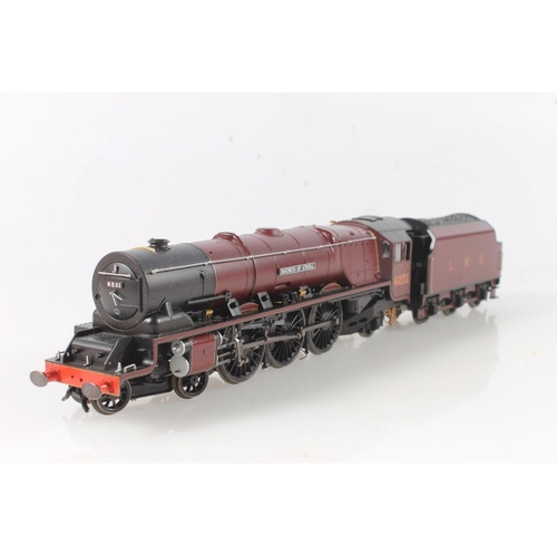 1004 - Hornby OO gauge model railways R3553 4-6-2 Duchess of Atholl tender locomotive 6231 LMS maroon, boxe... 