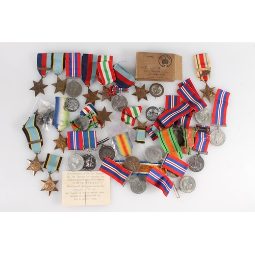 1425 - Replica WWII medals to include war medal, defence medal, Air Crew Europe stars, etc. etc.