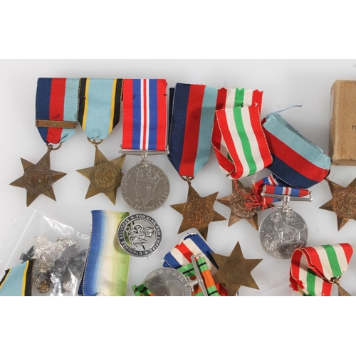 1425 - Replica WWII medals to include war medal, defence medal, Air Crew Europe stars, etc. etc.