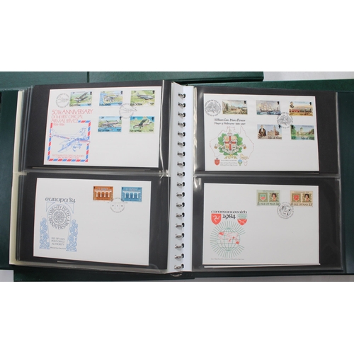 1198 - ISLE OF MAN stamp collection containing mint stamps, presentation packs etc. spanning 1973-2001 held... 