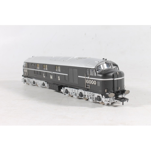 1052 - Dapol OO gauge model railway 10000AP Class 10000/10001 diesel locomotive LMS 10000 black with chrome... 