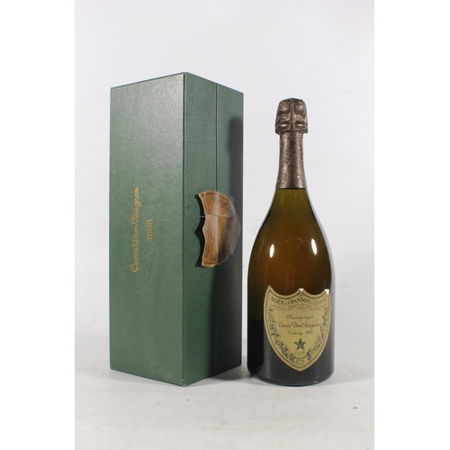 1102 - MOET ET CHANDON DOM PERIGNON 1983 Brut Champagne, 12.5% abv. 75cl boxed.