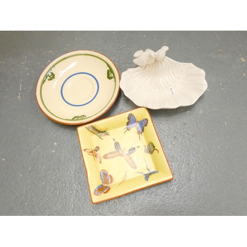 181 - Collection of dinnerware to include shell soap dish, Dartmouth pottery slipware dish etc.