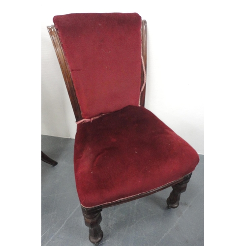 76 - Set of four Victorian mahogany dining chairs of graduated sizes, upholstered in later red velour, on... 