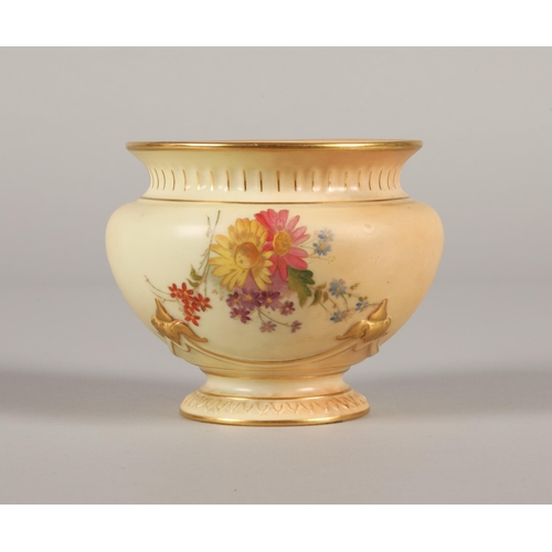 1 - Royal Worcester blush ware pot, 9cm h