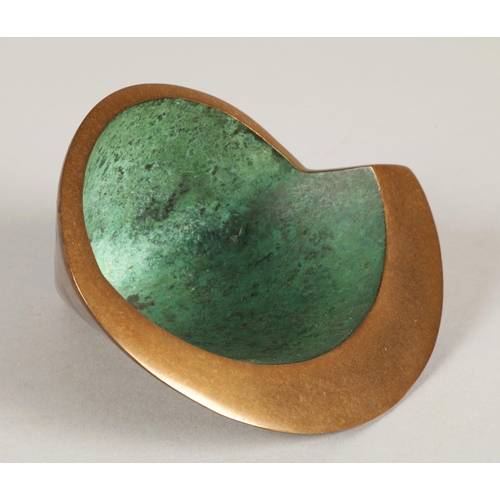 43 - Philip Hearsey Switch Line Bronze 13cm diameter