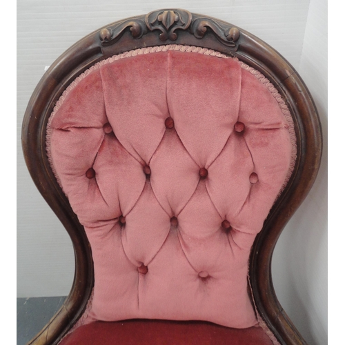 138 - Victorian mahogany-framed button-back lady's chair, upholstered in later pink Dralon, on fluted supp... 