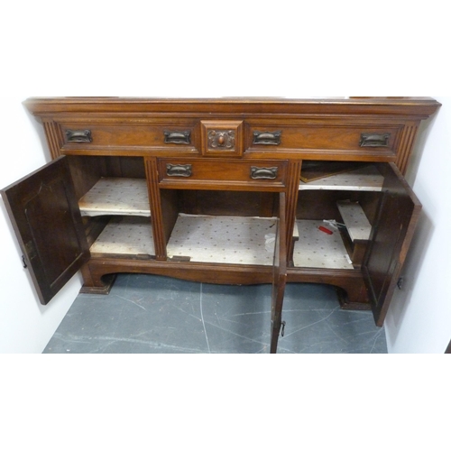 175 - Early 20th century mahogany mirror-back sideboard, the mirrored back on fluted column supports, the ... 