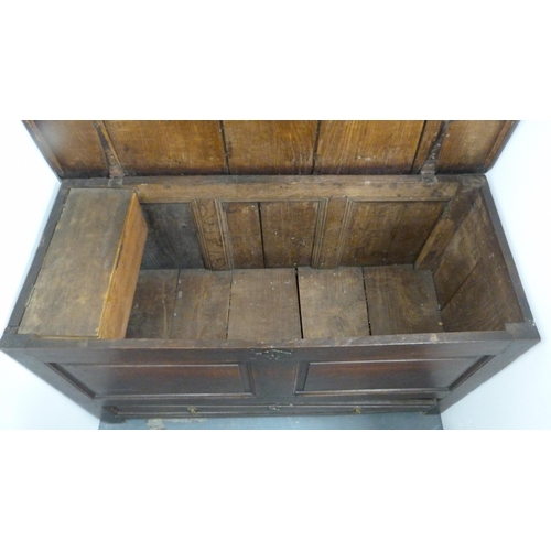 181 - Oak coffer, c. late 18th/early 19th century, with hinged top enclosing a later fitted pine candle bo... 