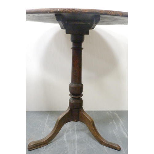 182 - George III oak circular table, with saucer top on turned column and tripod base, 71cm high and 59cm ... 