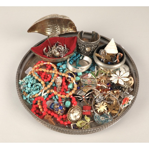 72 - EPNS tray of jewellery to include vintage brooches, beaded necklaces, badges and pins, bangles, watc... 