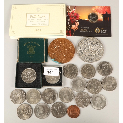 144 - Korea Uncirculated coin collection 1989, British commemorative coins including Burns etc, and two me... 