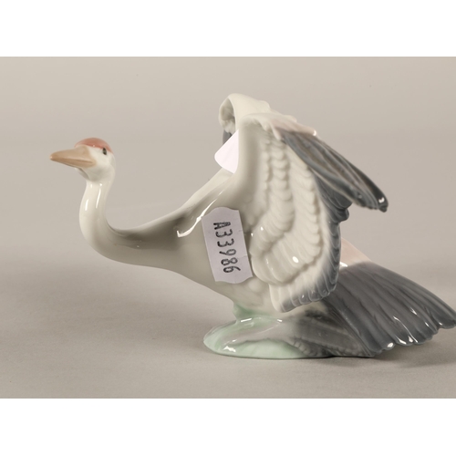 233 - LLadro Flapping Crane