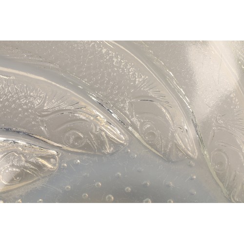 42 - Rene Lalique opalescent bowl in the Poissons design, marked R Lalique to the centre 24cm diameter, 9... 