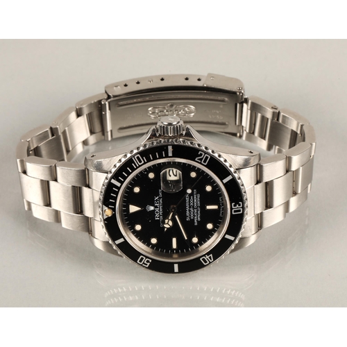 109 - Rolex Oyster Perpetual Date Submariner Gentleman's wrist watch, black dial with luminous hour marker... 