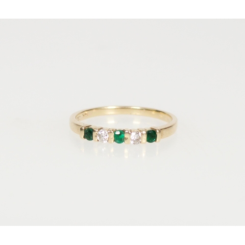 566 - 14ct gold emerald and diamond ring, size M, 1.6g.