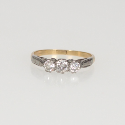 603 - 18ct gold diamond trilogy ring, size J/K, 1.5g.