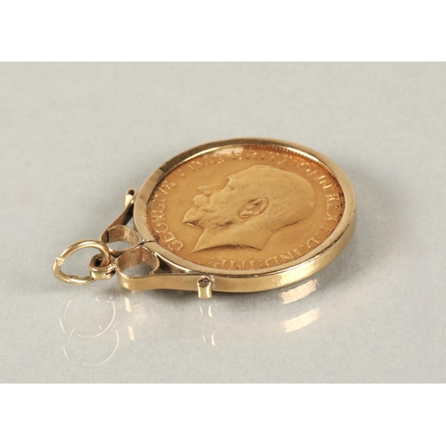 133 - George V gold sovereign 1925 in 9ct gold pendant mount 9.2g.