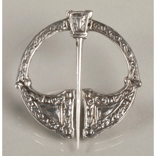 100 - Alexander Ritchie designed silver penannular brooch stamped Iona Gilmour and Watson Glasgow 1921.