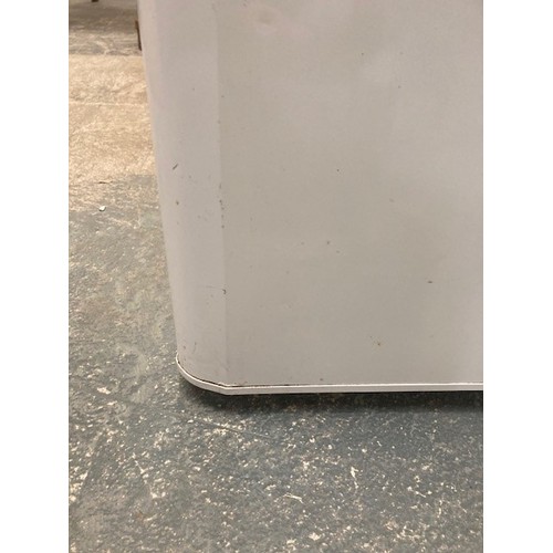 512 - Indesit fridge-freezer H.155cm x W.55cm.