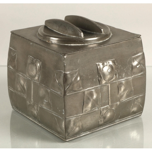 164 - Archibald Knox for Liberty & co, Tudric pewter biscuit box with stylized leaf design, no 0194, 1... 