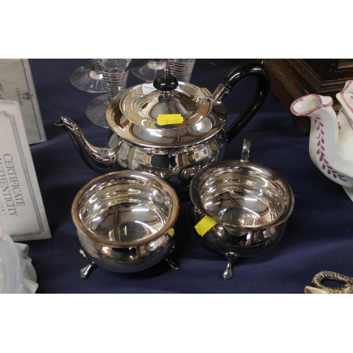 14 - Silver-plated three-piece Batchelor teaset.