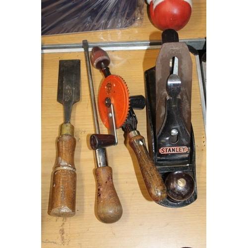 188 - Vintage tools to include Stanley plane, chisels, etc.