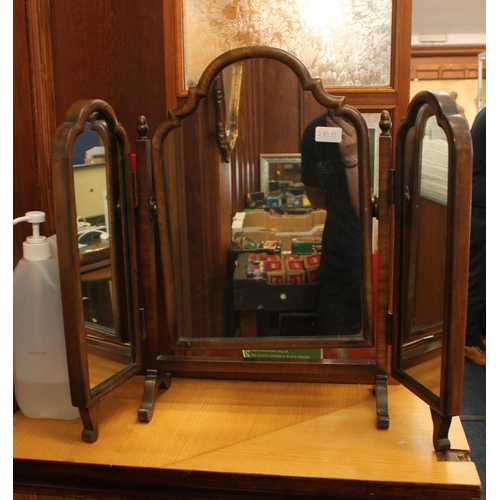 289H - Dressing table mirror, H58cm.