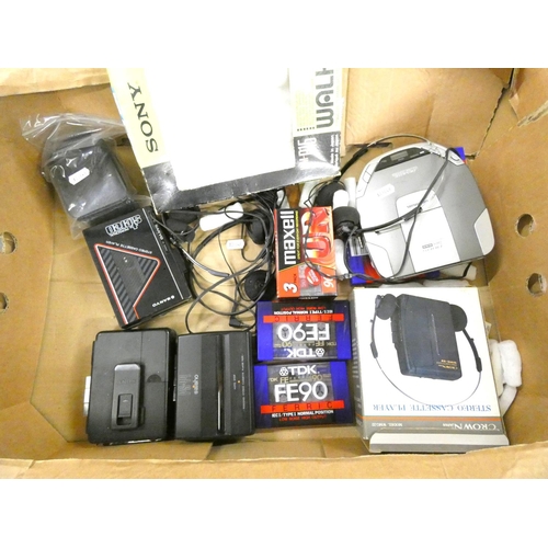 35 - Collection of vintage Walkmans etc. (sold as seen)